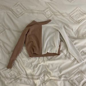 I am selling a comfortable multi-colored sweater!